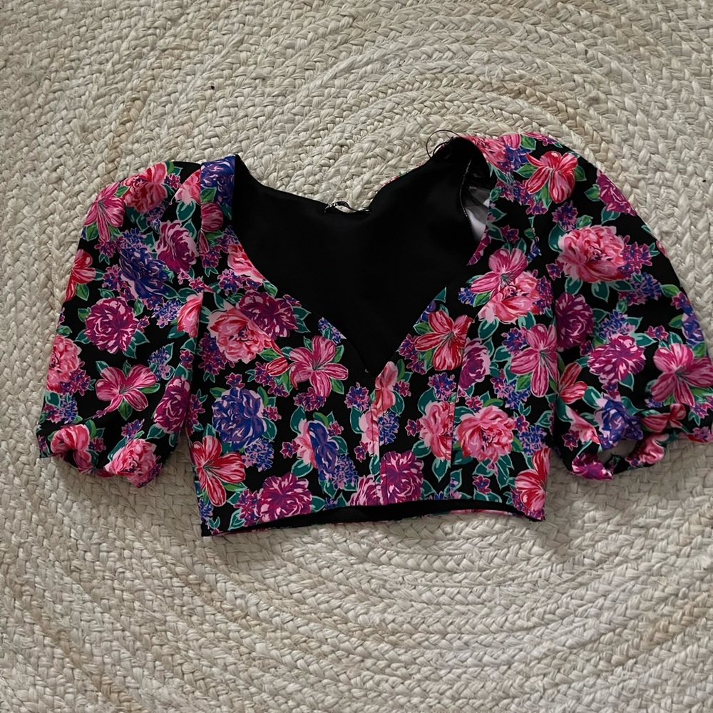 Flower crop top